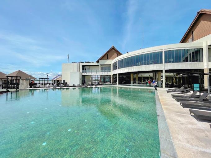 Ark Goldcoast Resort Sepang Exterior foto